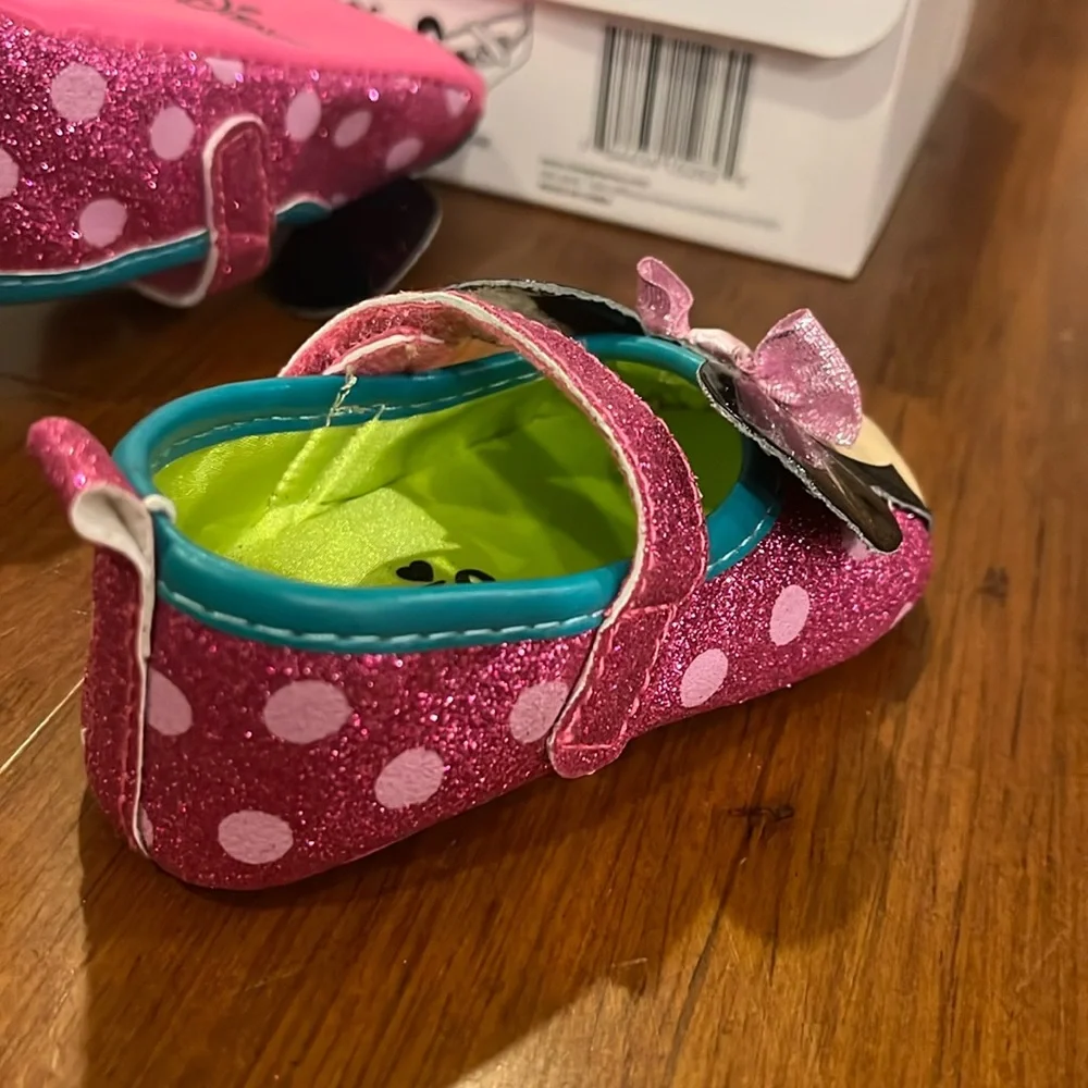 Minnie Mouse Disney Maryjane Crib Shoes Infant Baby Girl 6-9 Months mo pink new